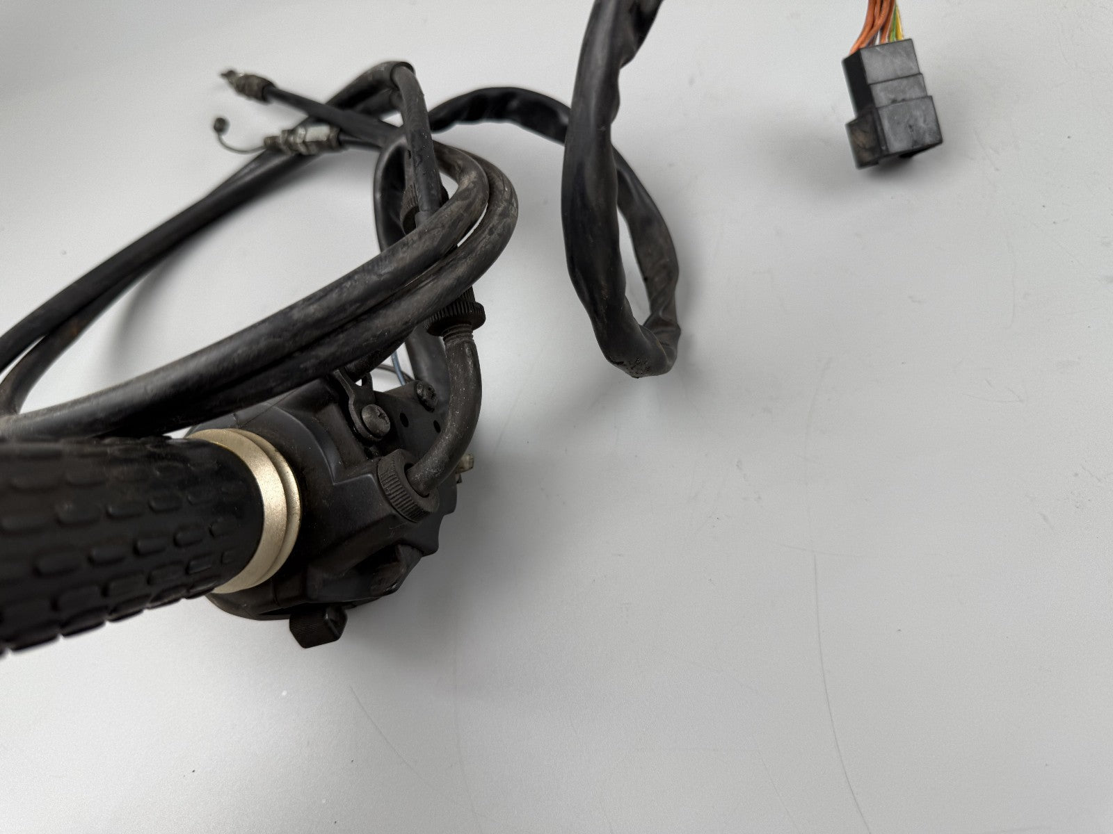 Suzuki GSF600 GN77B Bandit Lenkerschalter Lenkerarmatur Handlebar rechts right
