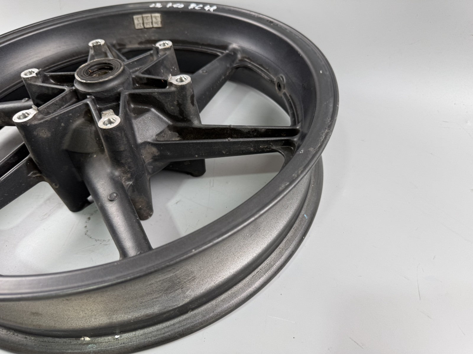 Honda CB750 Sevenfifty RC42 Vorderradfelge Rim vorne front Rad
