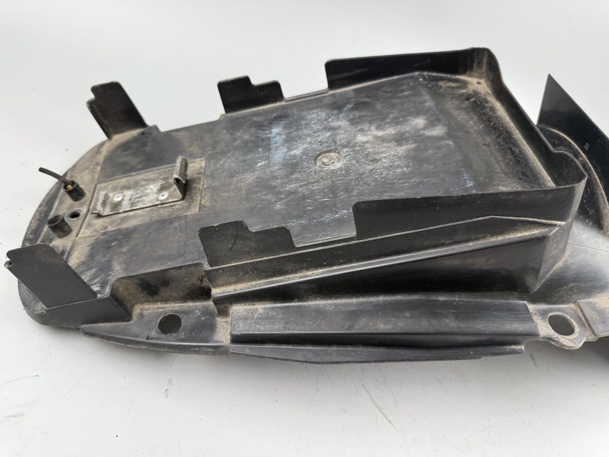 Suzuki GSX750 AE Inazuma Heckuntersicht Spritzschutz Cover Verkleidung Fender