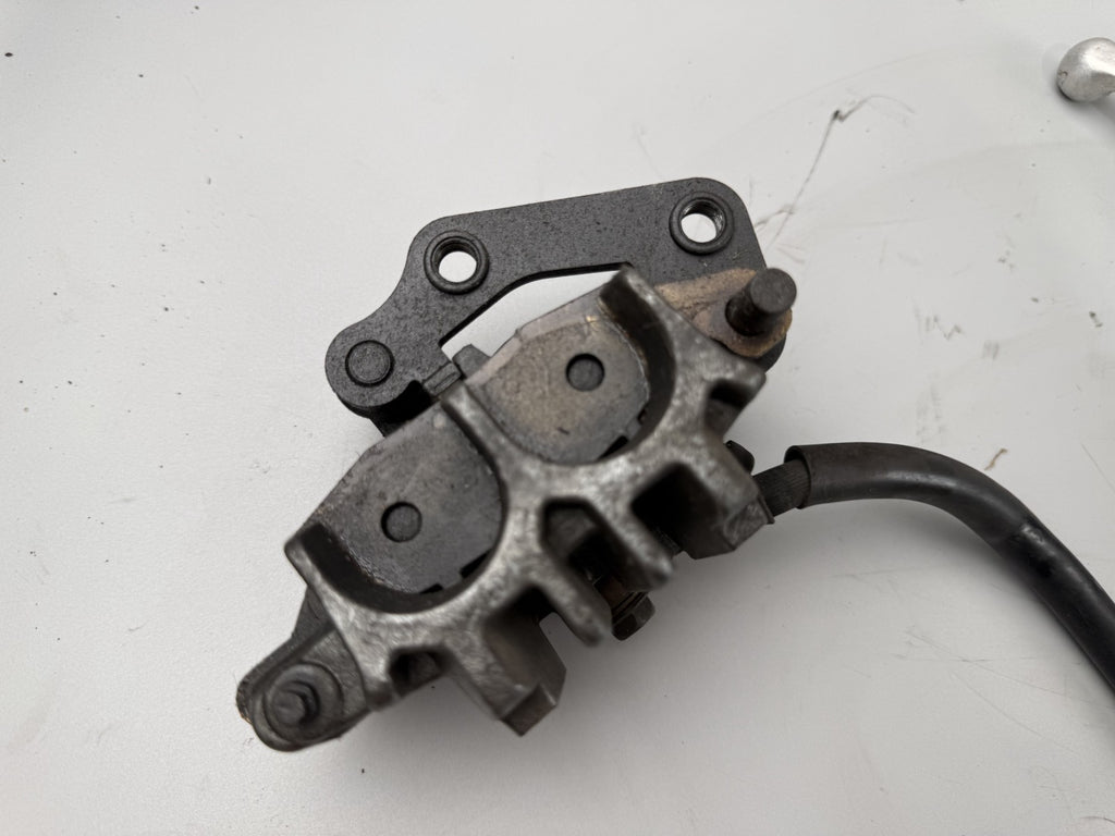 Kawasaki ZR-7 ZR750F Bremsanlage Brake Bremse Sattel Pumpe vorne front