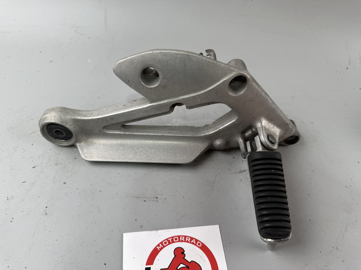 Yamaha XJ 600 Diversion 4BR 4LX Fußrastenanlage Fußraste Hangers Foot rechts