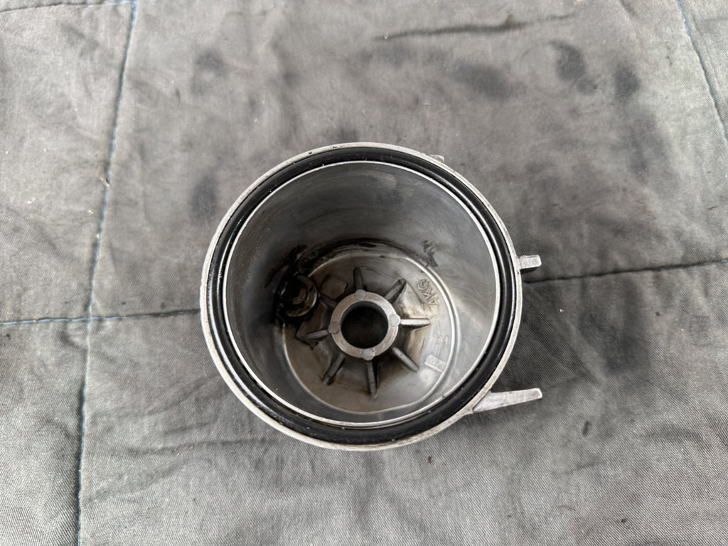 Yamaha XJR1200 4PU Ölfilter Deckel Motordeckel Ölfiltergehäuse  Motor Engine
