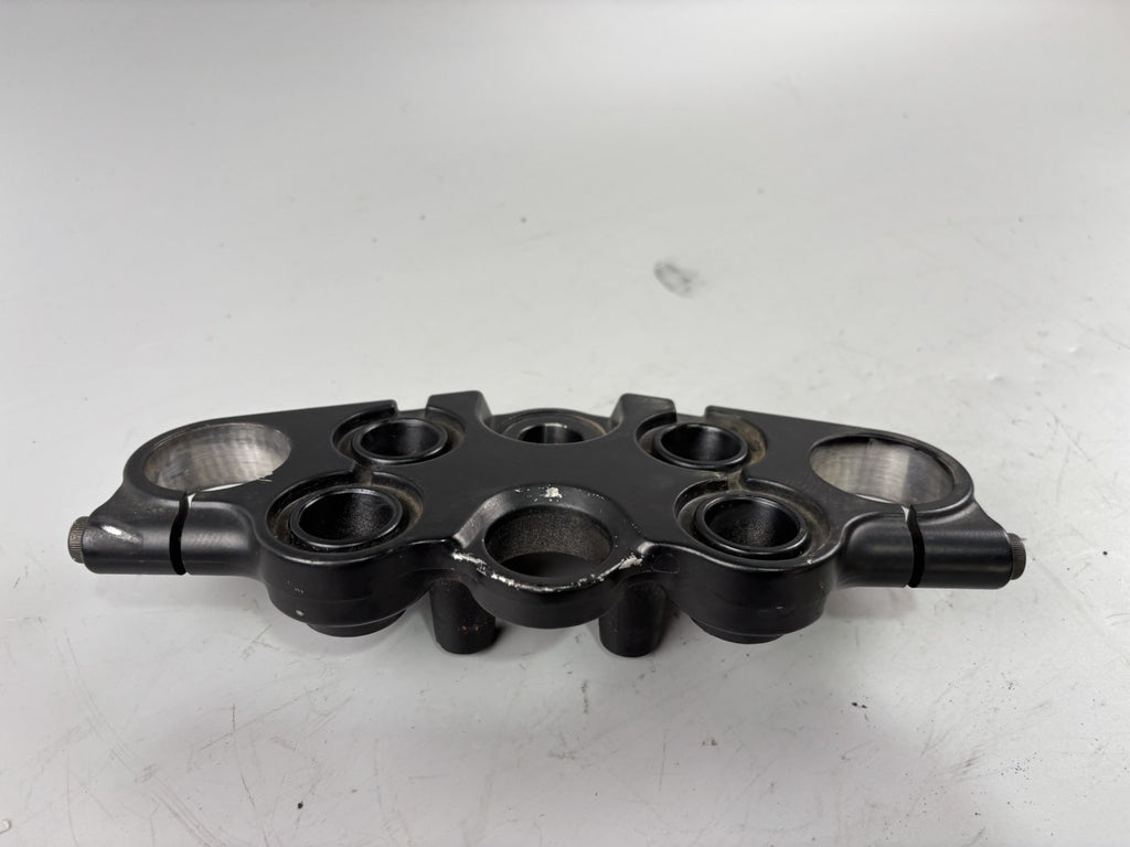 Suzuki GSX 750 F AK11 Gabelbrücke Bridge Verbindung oben obere