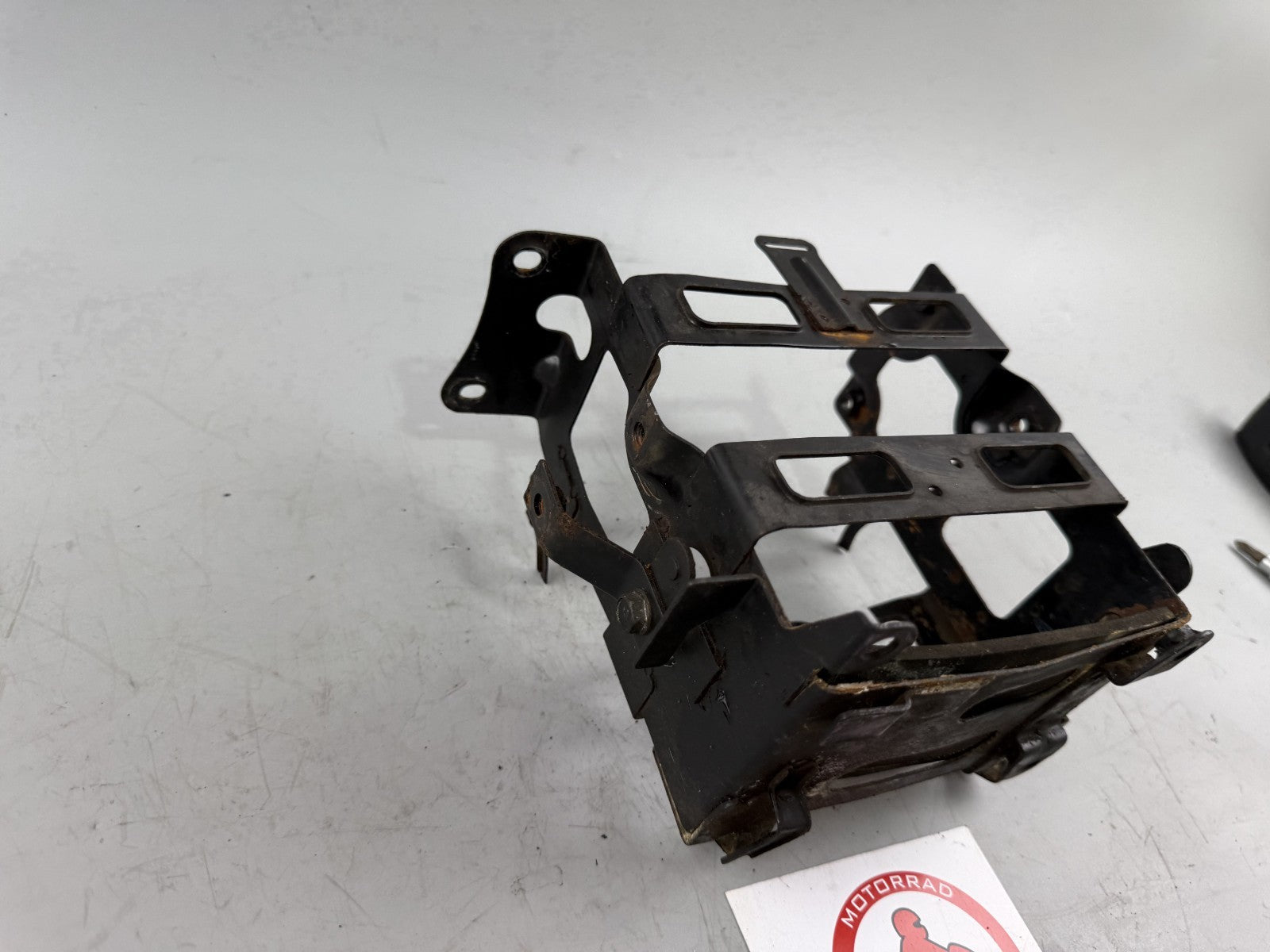 Kawasaki Z 750 GT KZ750P Batteriefach Holder Halterung