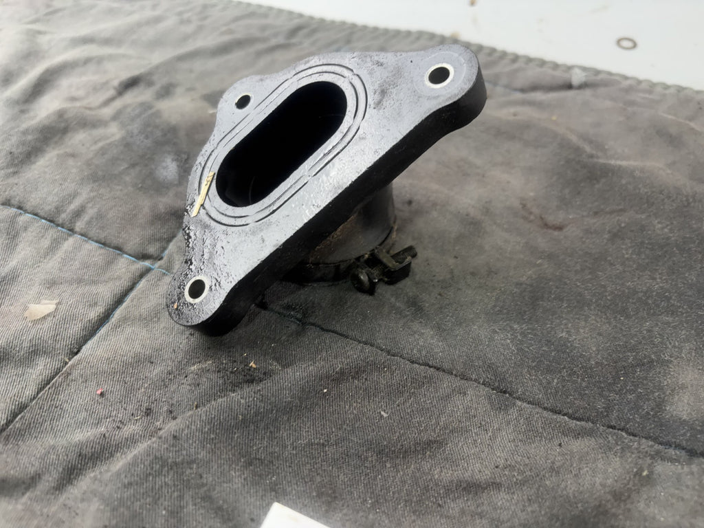 Honda SLR 650 Vigor FX 650 RD09 Ansaugstutzen Gummi Rubber
