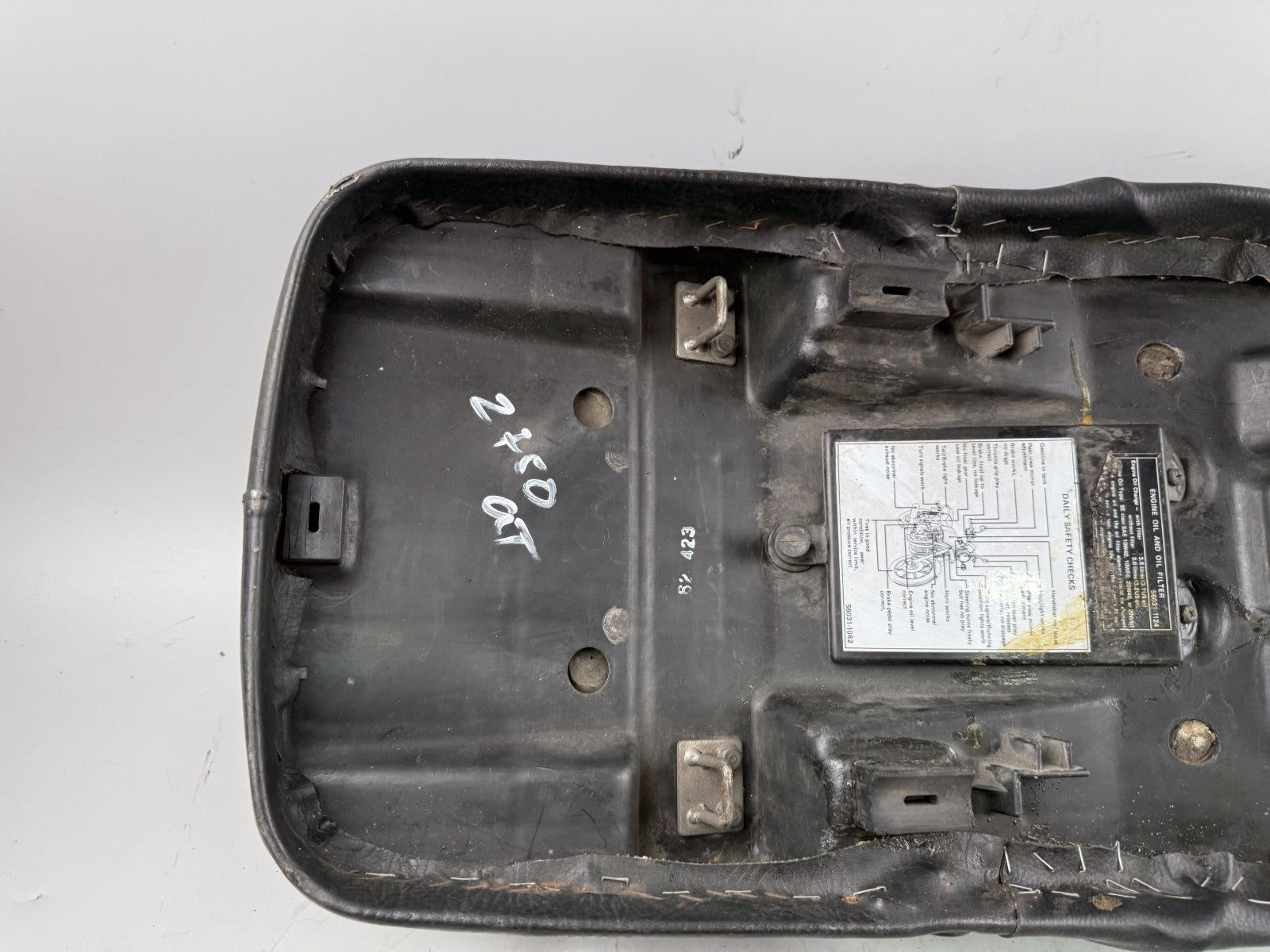 Kawasaki Z 750 GT KZ750P Sitzbank Sitz Seat Sitzkissen Polster