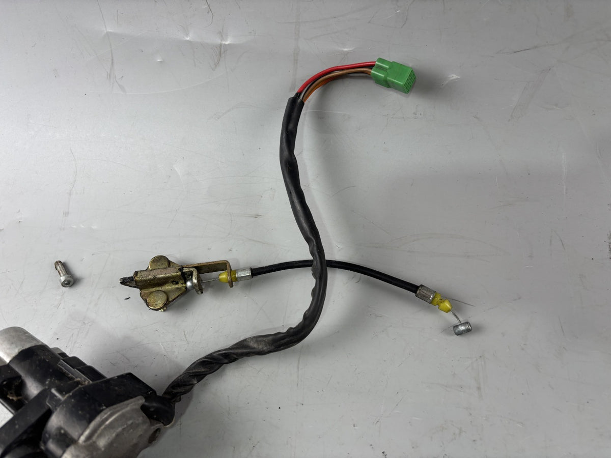 Suzuki GSX 750 AE Inazuma Schlosssatz Key Zündschloss Tankschloss Lock