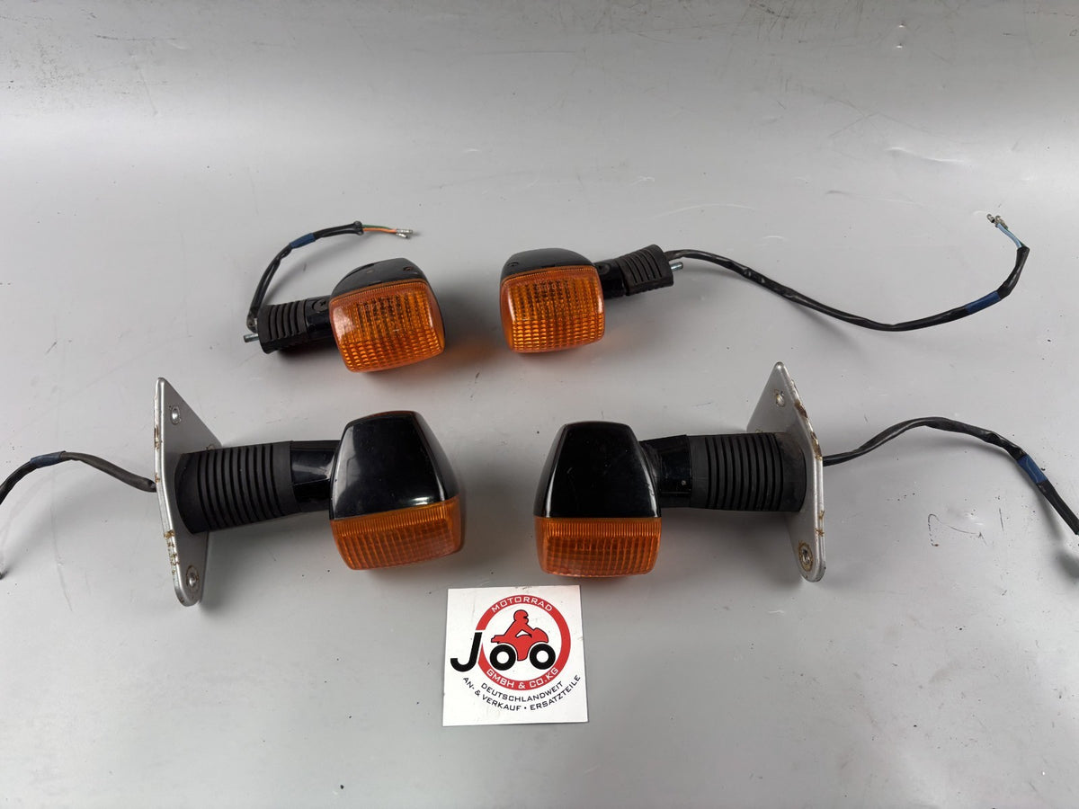Honda CB450S PC17 Blinkerset Blinkerpaar Turn Signal Lighters