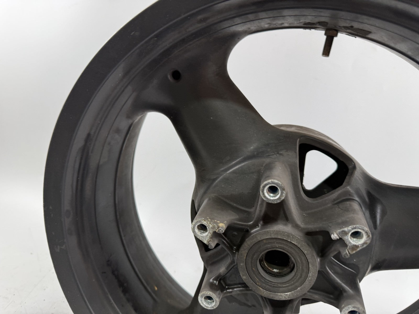 Triumph Daytona 1200 T300D Hinterradfelge Rim hinten back Rad