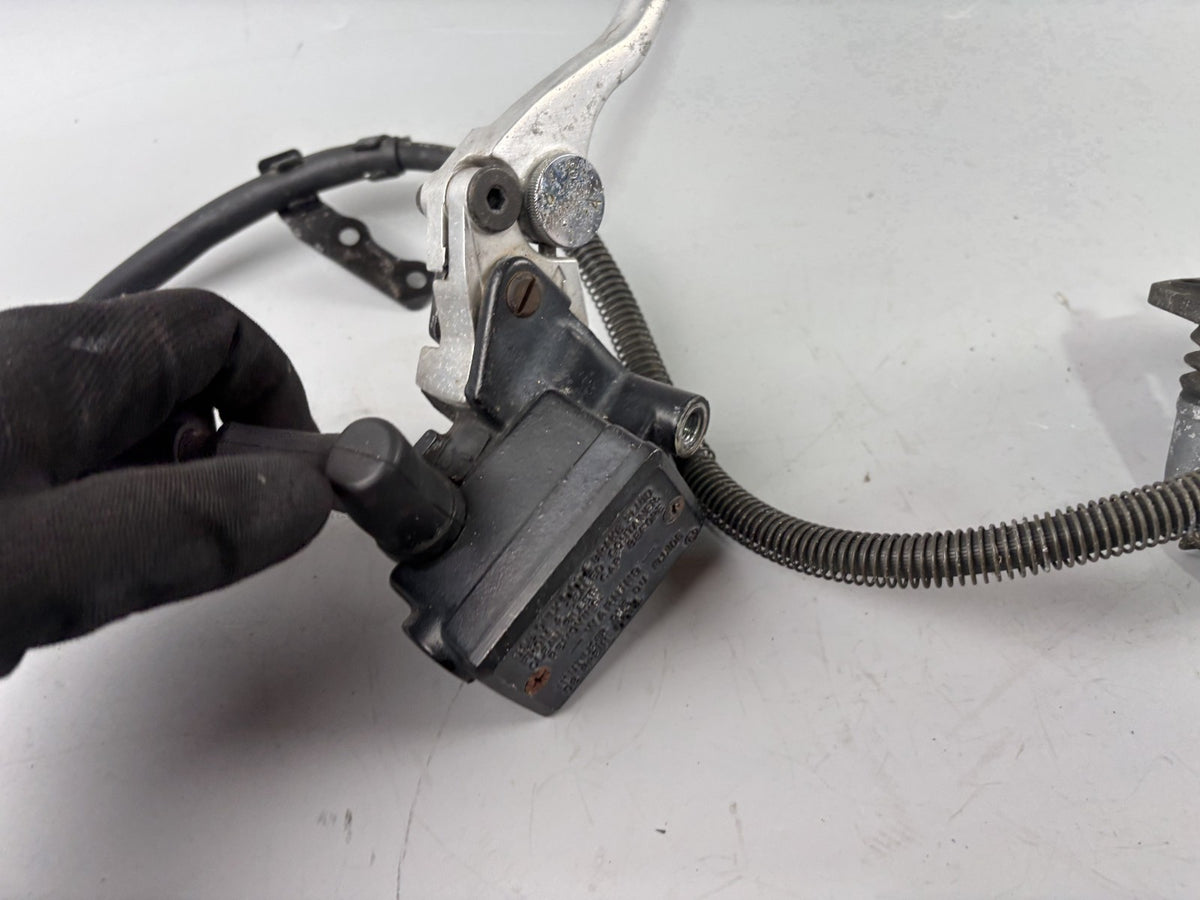 Kawasaki ER 5 EX500A Bremsanlage Bremse Brake Sattel Pumpe vorne front