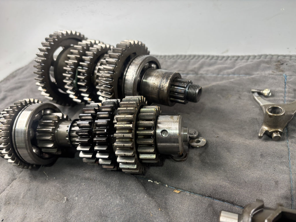 Kawasaki ZRX1100 ZRT10C Getriebe Gearbox Schaltklauen Schaltwalze