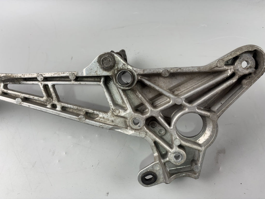 Honda CB450S PC17 Fußrastenträger Fußrastenhalter right Fußrastenanlage rechts