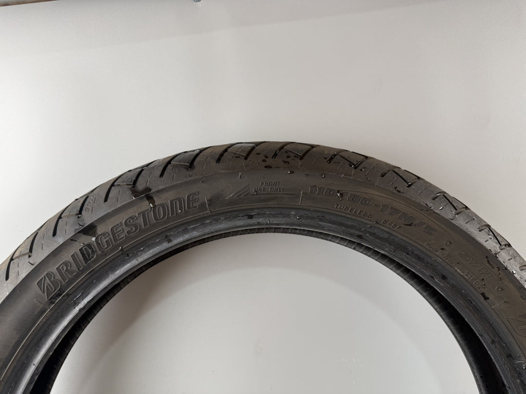 Motorrad Reifen Wheel 110/80 17 Bridgestone Battlax BT46 F DOT 23/2021 3,65mm