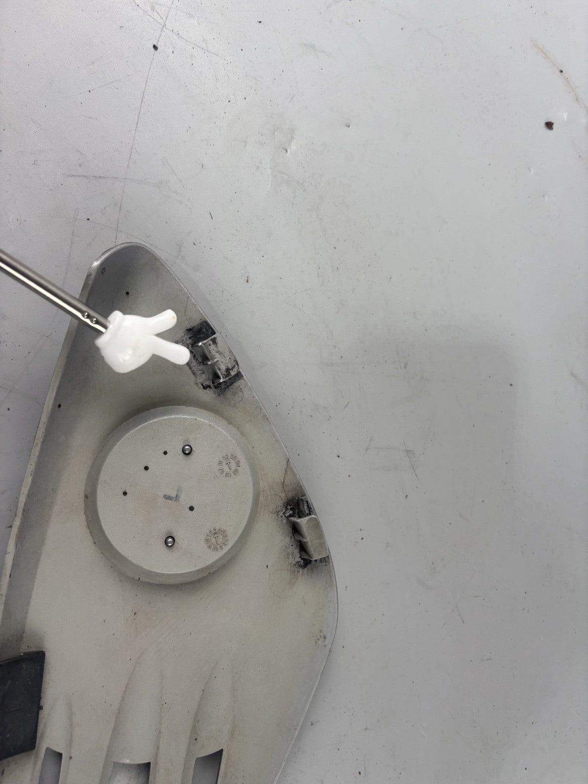 BMW F 650 CS Scarver Seitendeckel Seitenteil Sidecover rechts Verkleidung