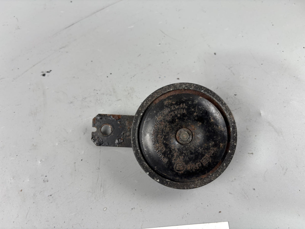Suzuki GSF600 GN77B Hupe Horn Signal