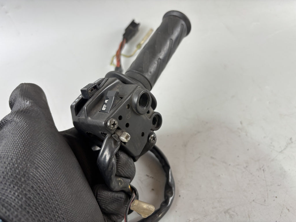 Suzuki GSX-R 1100 W GU75C Lenkerschalter Handlebar Lenkerarmatur rechts right