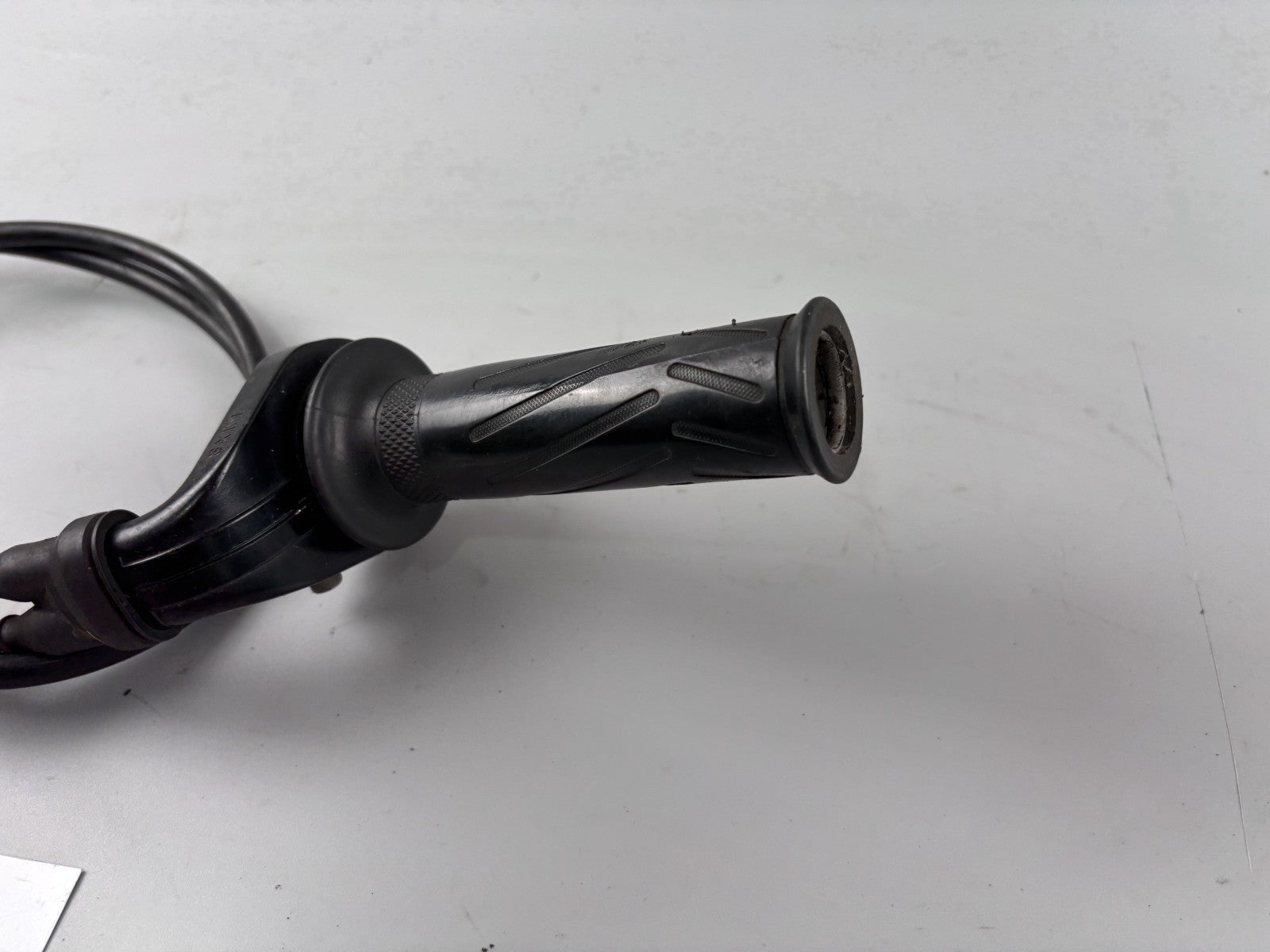 Yamaha FZS600 Fazer RJ02 Gaszug Gasgriff rechts Lenkerschalter Holder