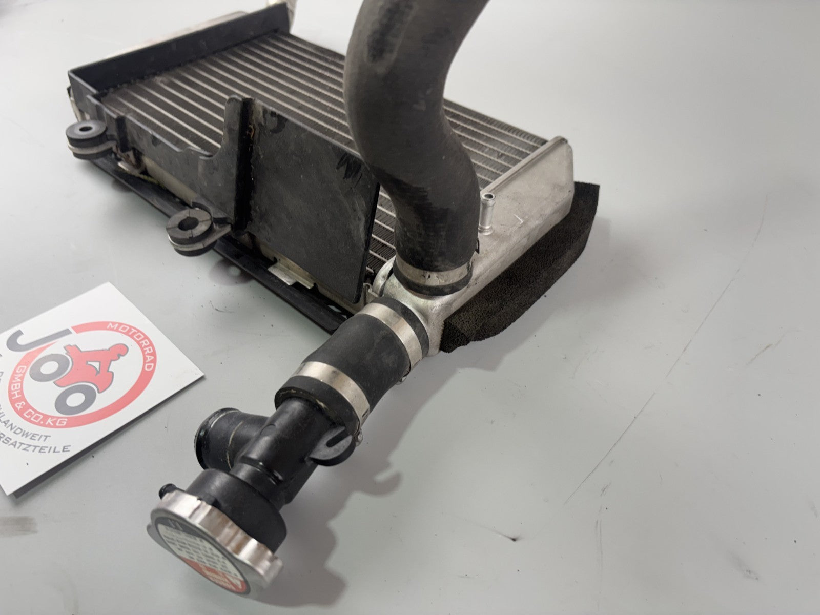 Honda VFR800 RC46/2 VTEC Wasserkühler Watercooler Liquid Kühlung links left