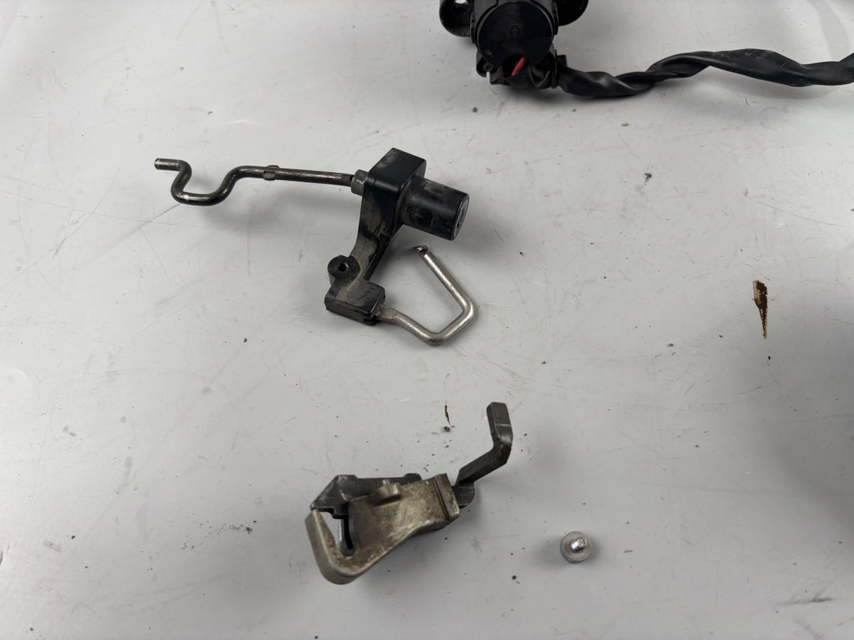 Honda CBR 1000F SC24 Schlosssatz Zündschloss Key Lock Tankschloss Sitzbank