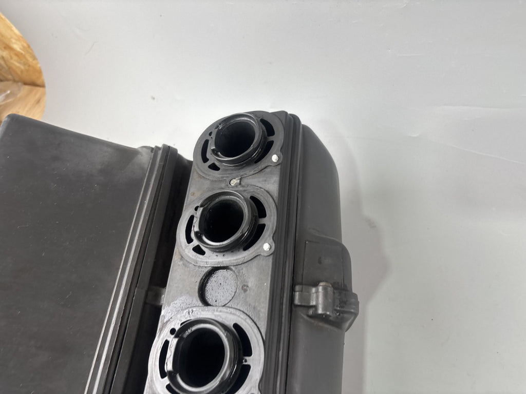 Kawasaki ZZR600D ZX600D Luftfilterkasten Airbox Ansaugung