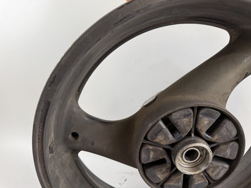 Suzuki GSF600 GN77B Bandit Hinterradfelge Rim hinten back  Rad Felge