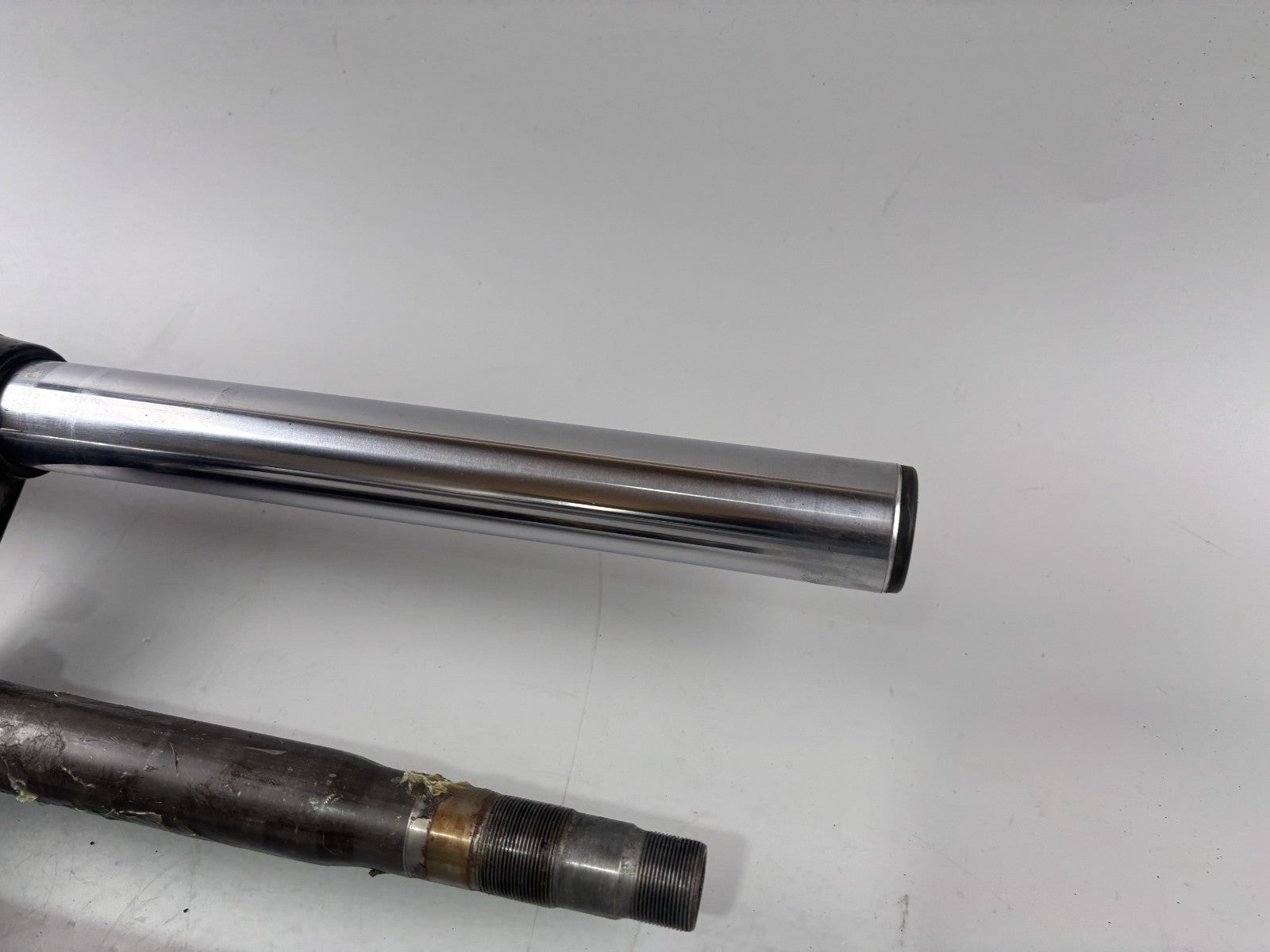 Yamaha XJ900 F 4BB Gabel Fork Absorber Standrohr Tauchrohr Federung