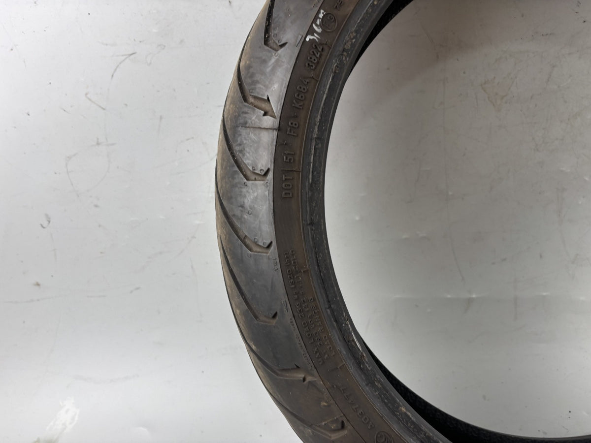 Motorrad Reifen Wheel 120/70 ZR17 Pirelli Angel DOT 38/2022 3,6mm
