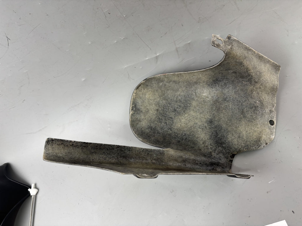 Suzuki SV650 N AV Kettenschutz Chain Abdeckung Deckel Cover
