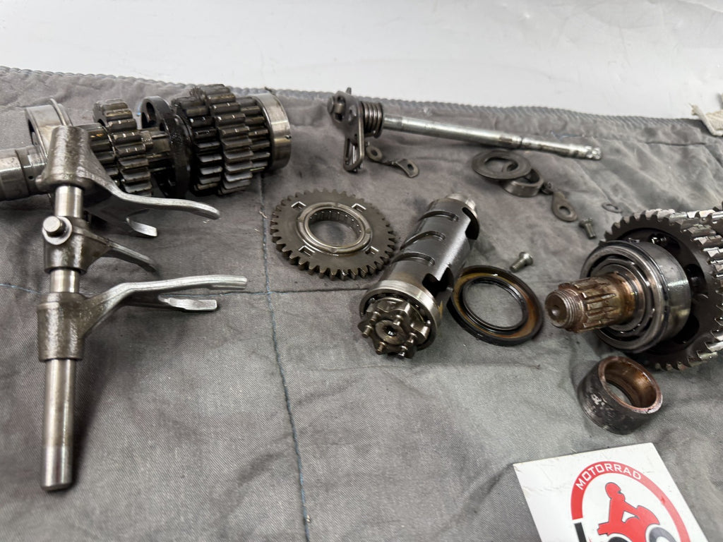 Yamaha XJR1200 4PU Getriebe Getriebewelle Zahnrad Schaltklaue Walze Motor Engine
