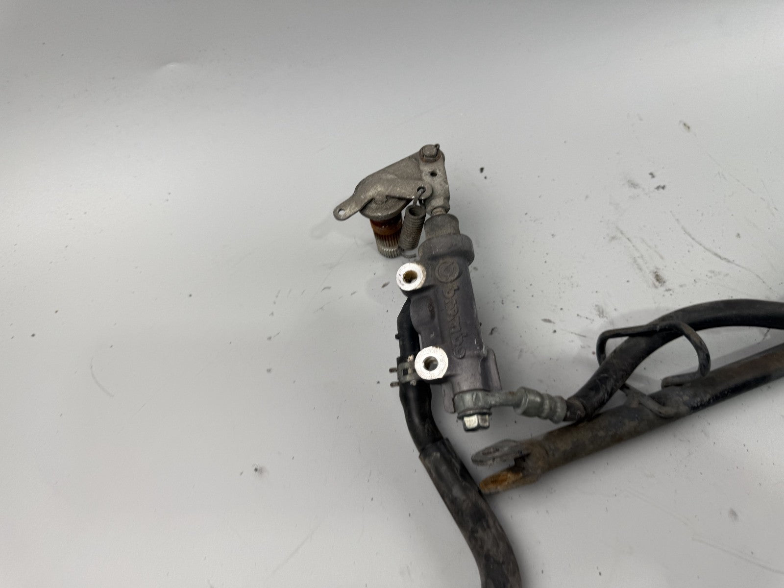 Yamaha XJ900 Diversion 4KM Bremsanlage Bremse Brake Sattel Pumpe hinten back