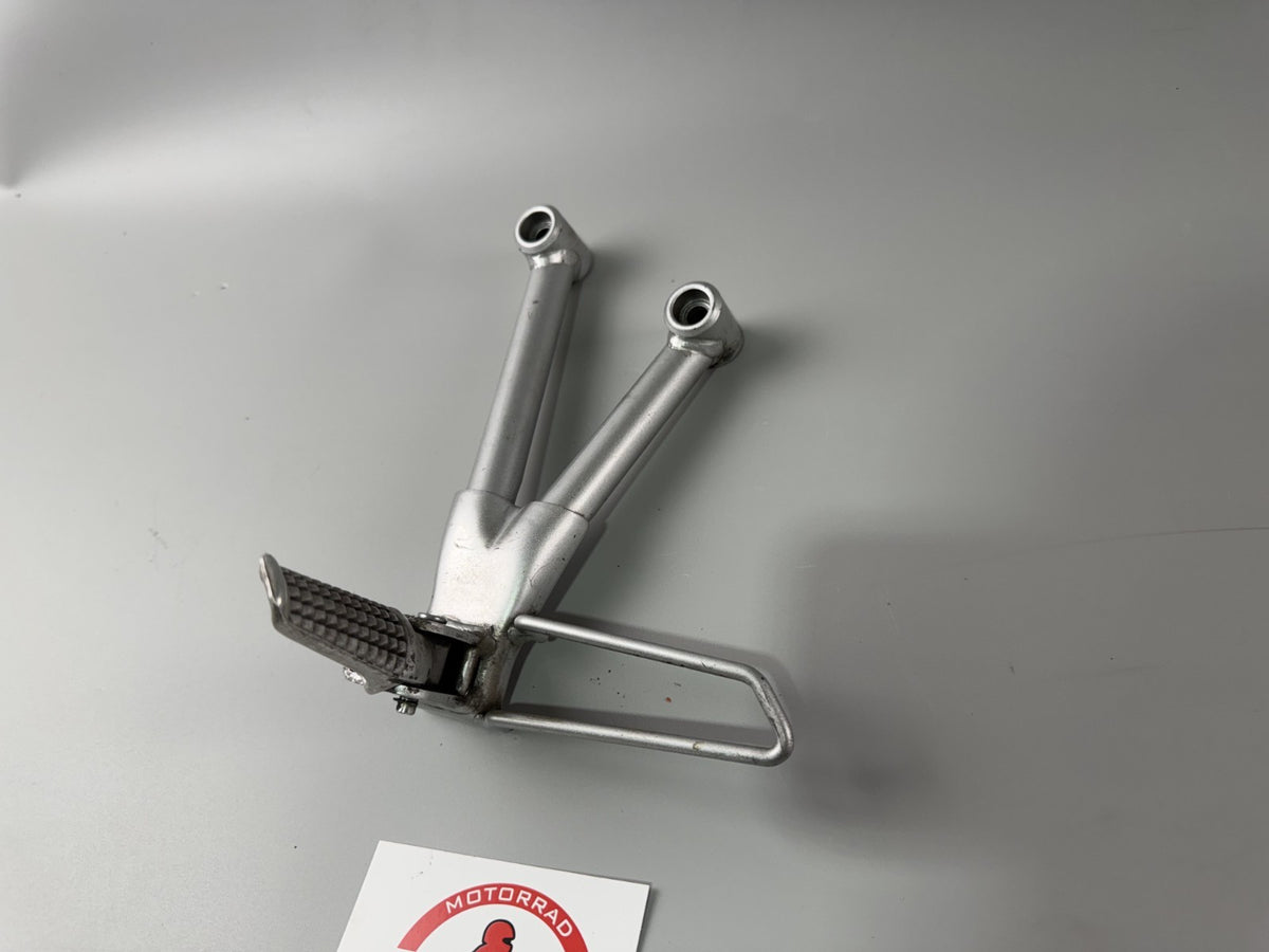 Suzuki GSF 600 Bandit POP WVA8 Soziusfußrasten Foot Step Hanger Beifahrer links
