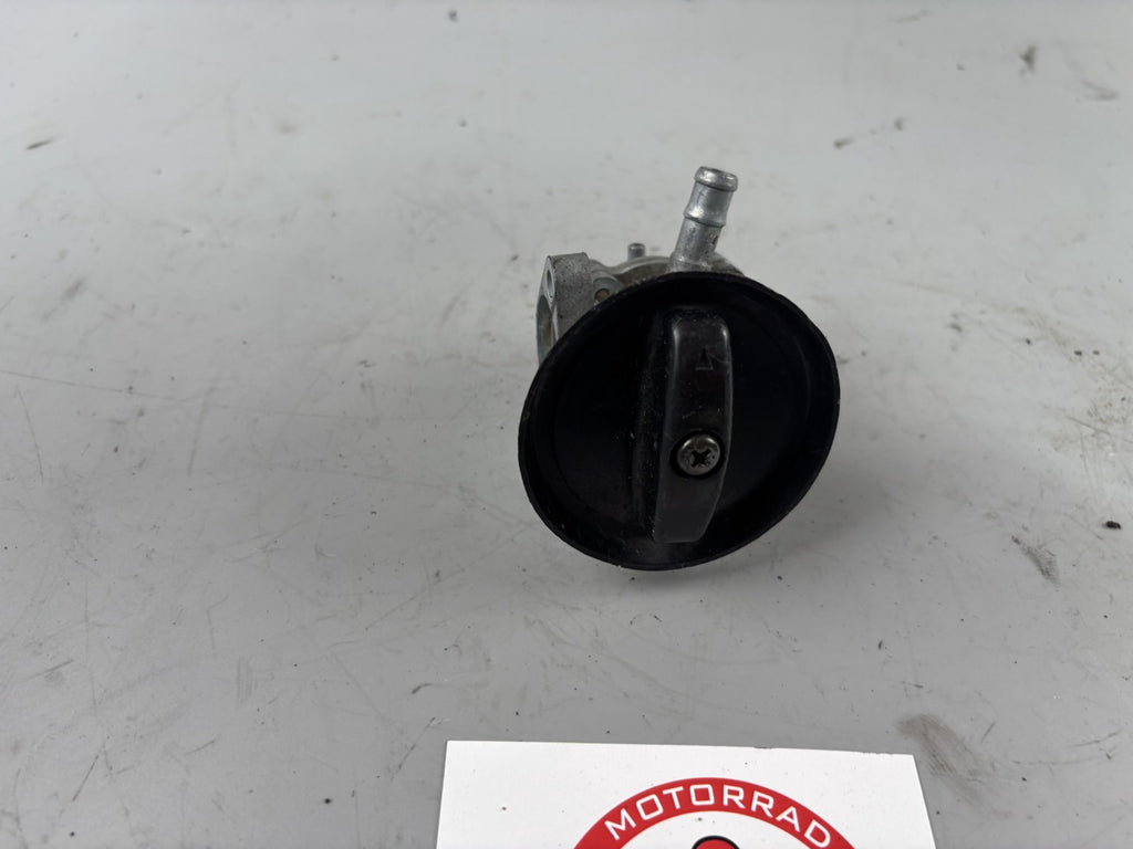 Honda CBR 1000F SC24 Benzinhahn Ventil Fuel Gas Gasoline