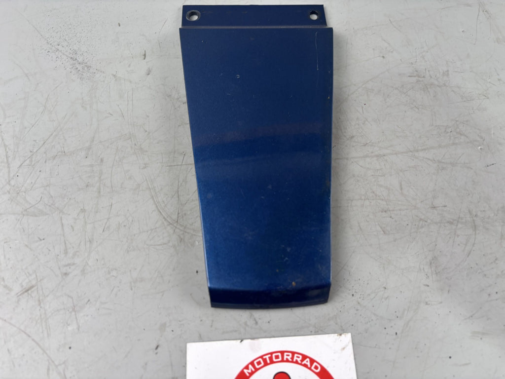 Suzuki RF 600 R GN76A Innenverkleidung hinten mitte Cover Abdeckung Heck Bürzel