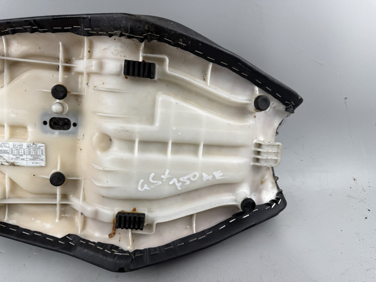 Suzuki GSX 750 AE Inazuma Sitzbank Seat Sitz Sitzbezug Kissen Aufgepolstert