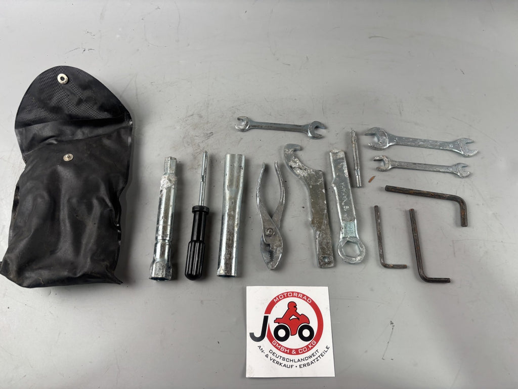 Yamaha XJ 900 Diversion 4KM Bordwerkzeug Tools