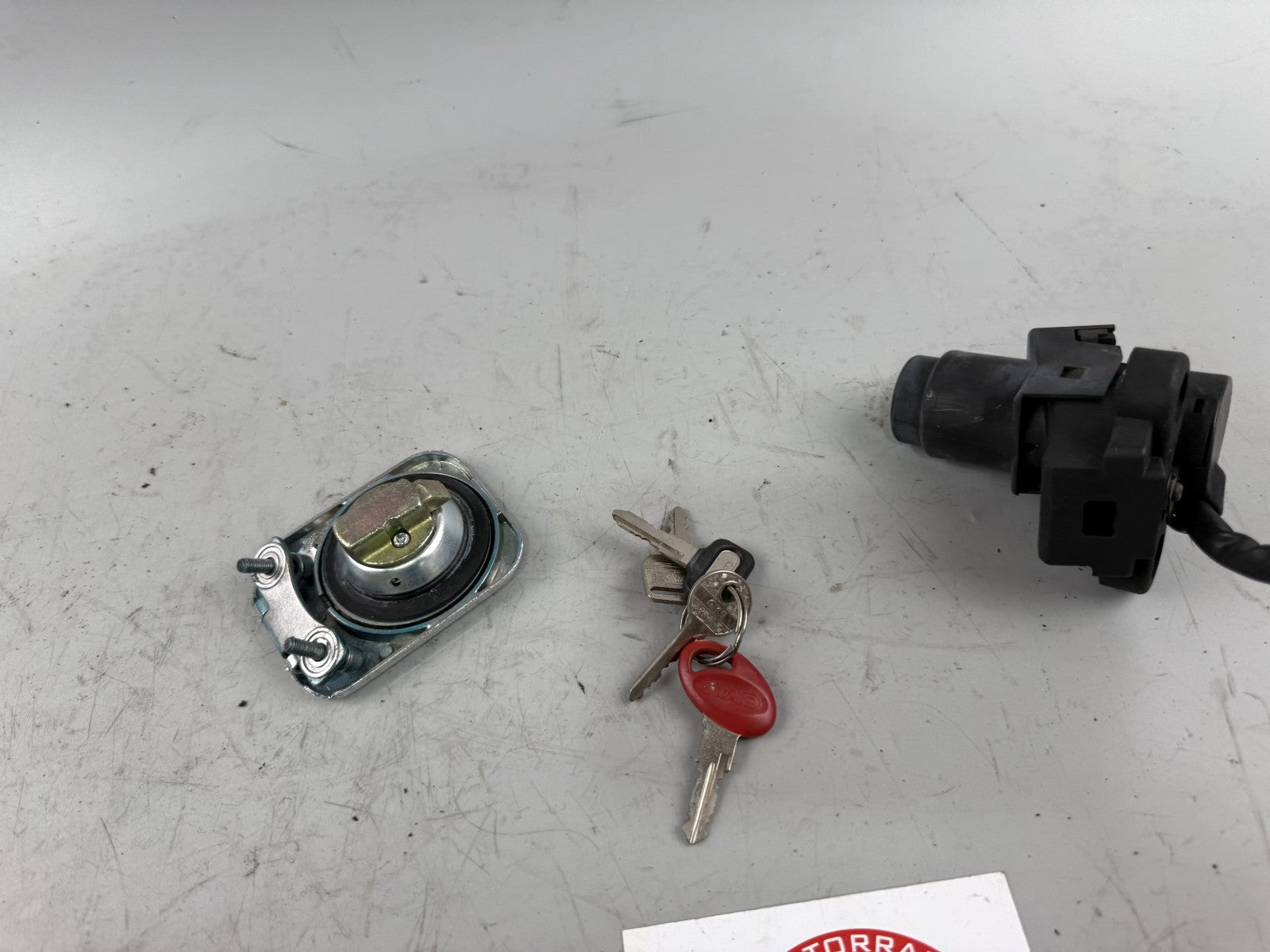 Kawasaki Z 750 GT KZ750P Schlosssatz Zündschloss Tankschloss Key Lock