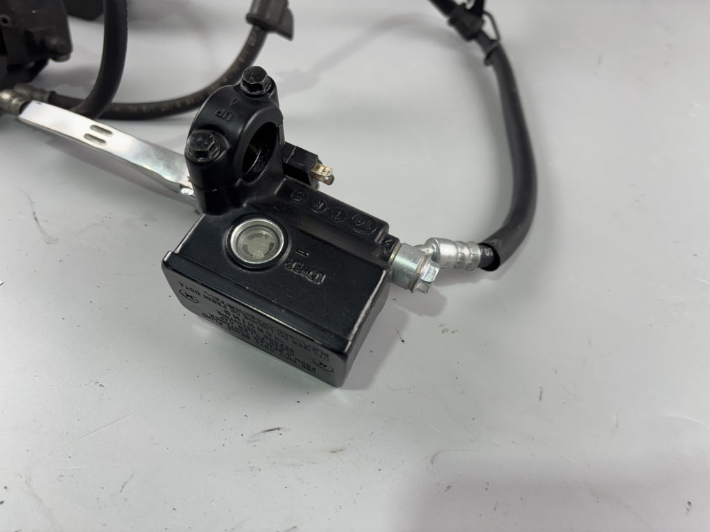 Suzuki GSX 650 F FA WVCJ Bremse Brake Bremsanlage Bremssattel Zange vorne front