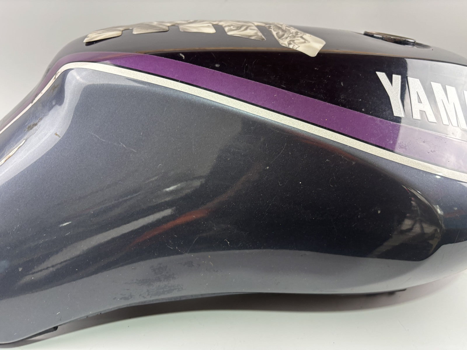 Yamaha XJ900 F 4BB Tank Benzintank Fuel Gas Kraftstoff Treibstoff