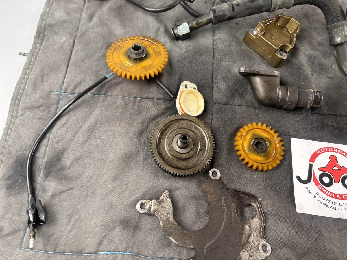 Yamaha TDM 850 3VD Reste Leitung Kette Motor Engine