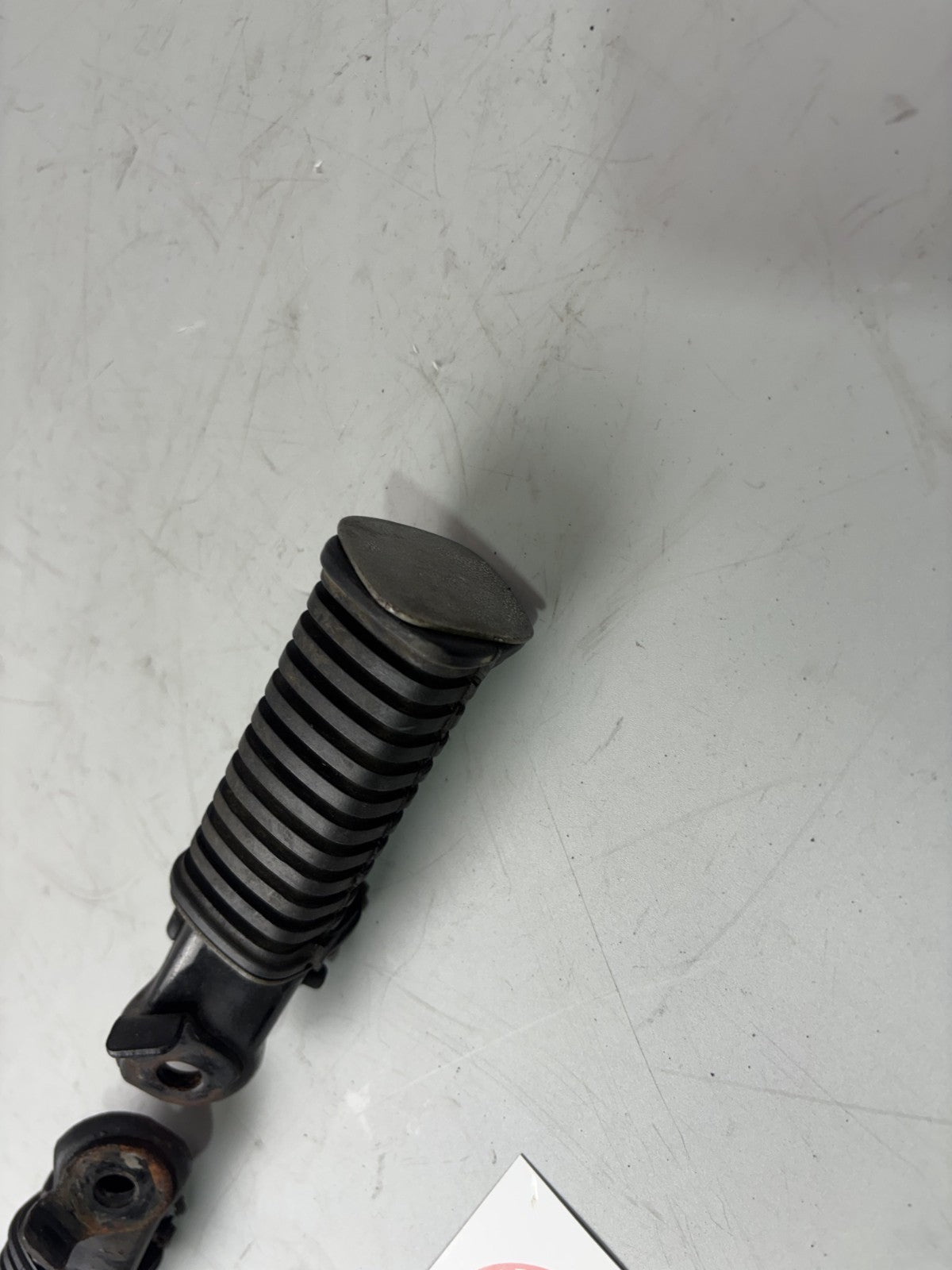 Yamaha XS400 2A2 Soziusfußraste back hinten Hanger Step Fußraste