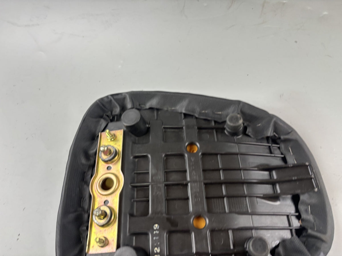 Suzuki SV650 N AV Sitzbank Seat Sitz Beifahrer Sozius hinten back Kissen bezug