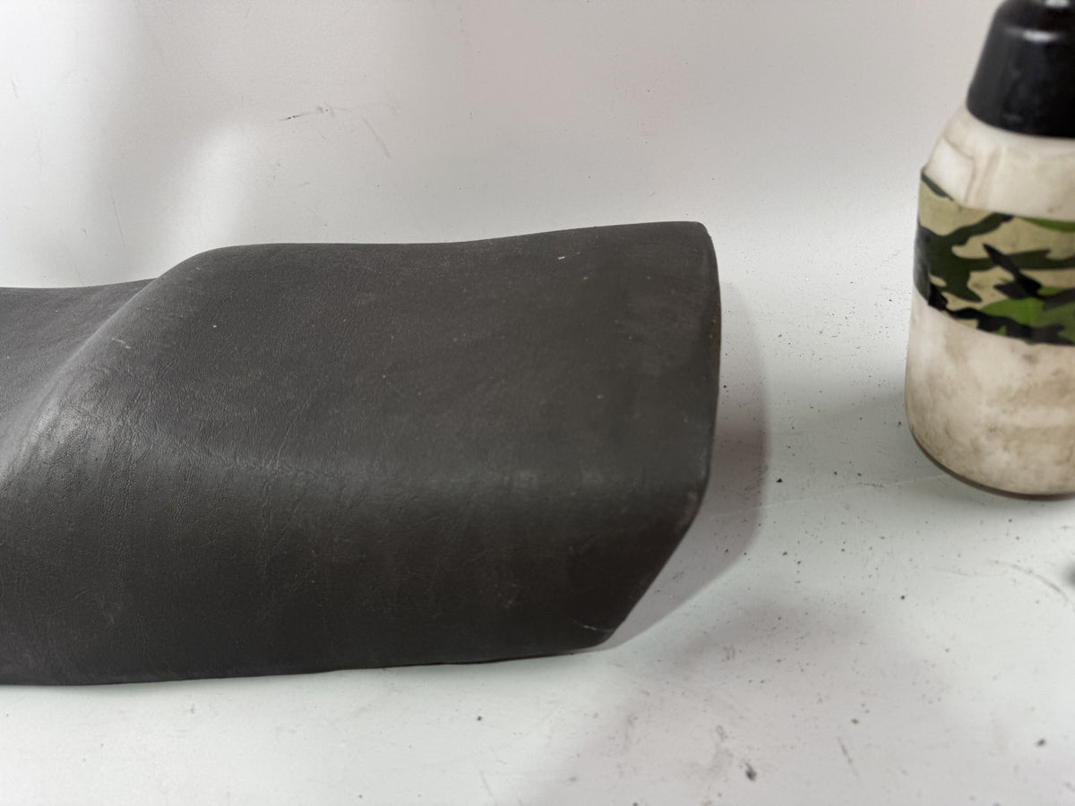 Triumph Tiger 900 T400 Sitzbank Seat Sitz Sitzkissen Bezug Polster