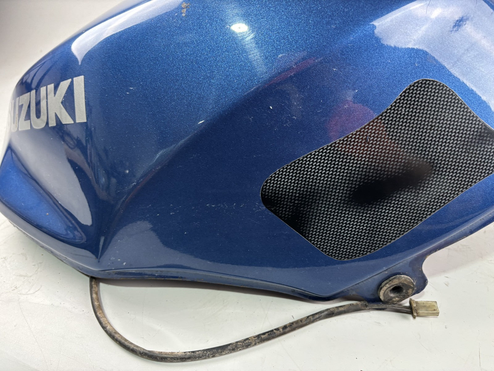Suzuki RF 600 R GN76A Tank Benzintank Kraftstofftank Fuel Gasoline