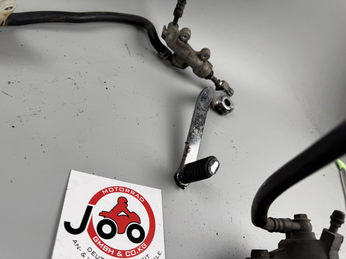Suzuki GSX 750 AE Inazuma Bremse Bremsanlage Brake Sattel Pumpe hinten back