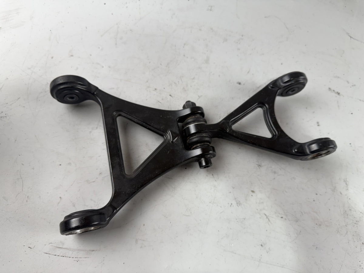 BMW K 1200 S K40 Umlenkung Gabel vorne Holder Halter Fork