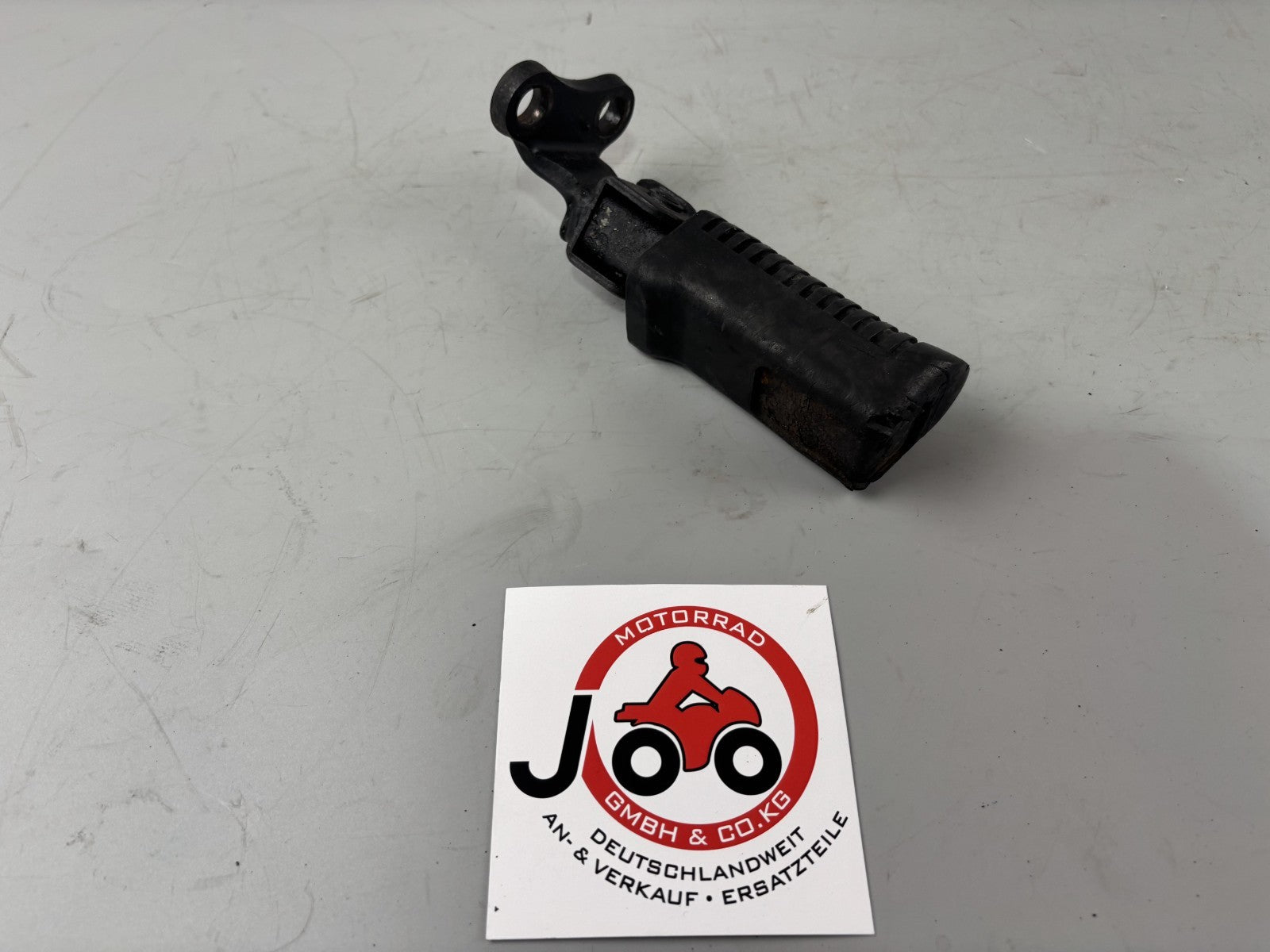Yamaha XS400 2A2 Fußraste vorne front Hanger Step links left