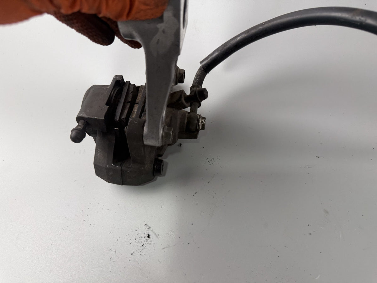 Suzuki GSF 600 Bandit POP WVA8 Bremsanlage Bremse brake Sattel Pumpe Zange vorne