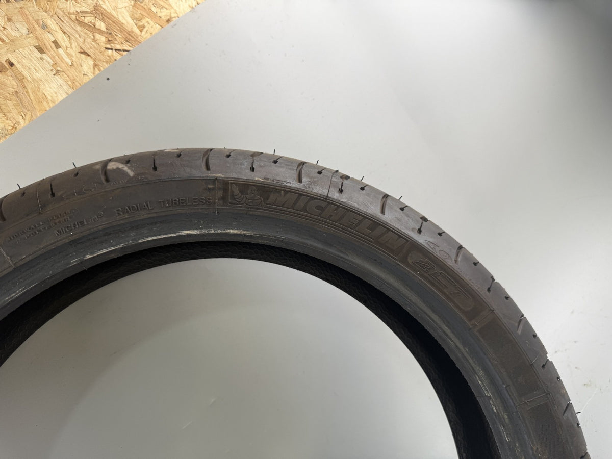 Motorrad Reifen Wheel 120/70 ZR17 Michelin Pilot Road 01/2024 DOT 4,6mm