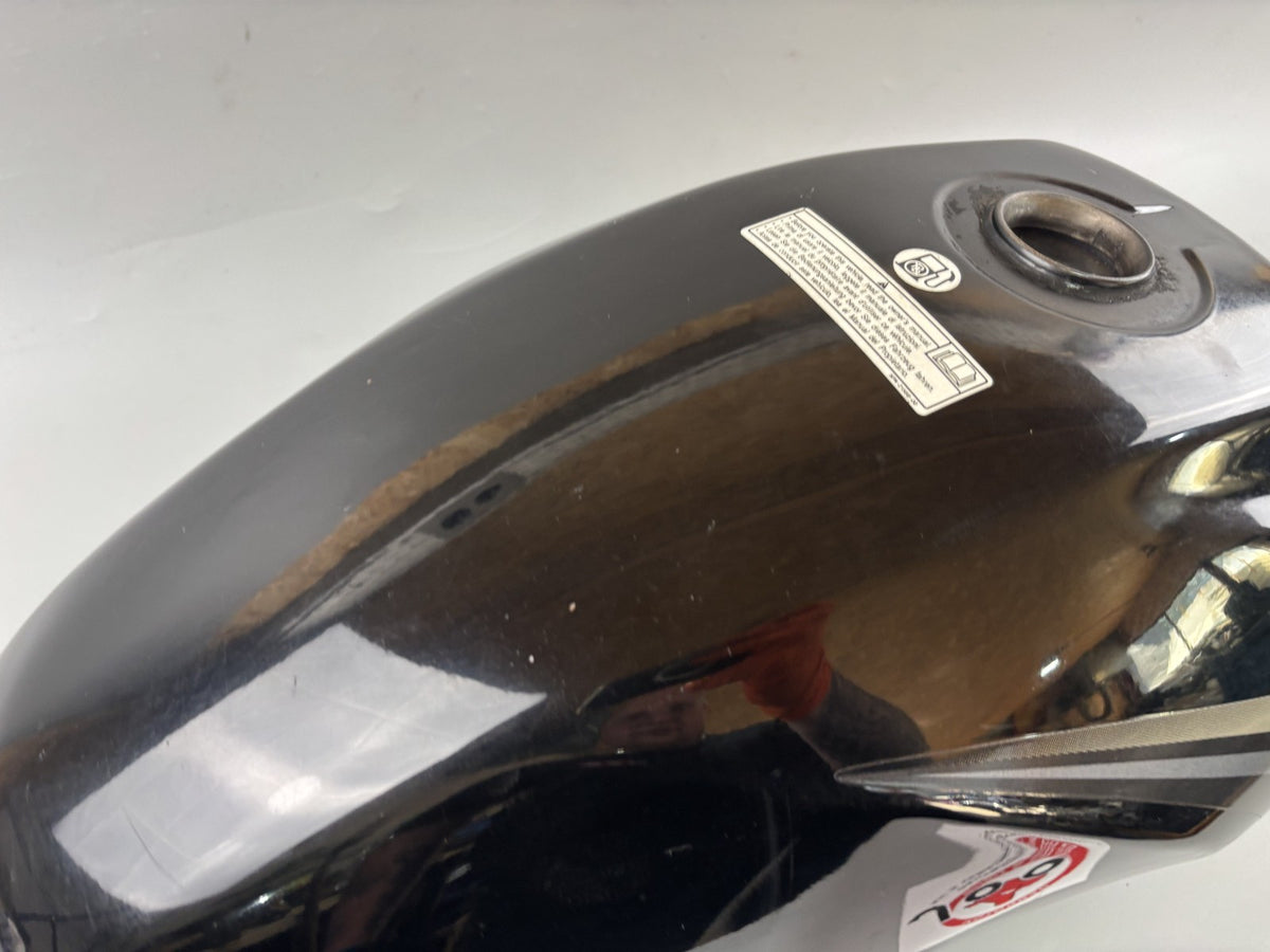 Yamaha YBR 125 RE05 Tank Benzintank Fuel Gas Gasoline Kraftstofftank