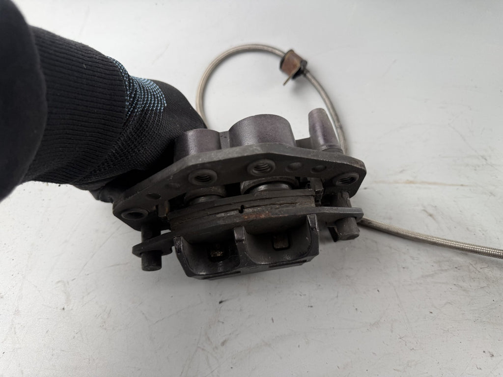 Suzuki GS 500 E GM 51 B Bremsanlage Bremse Brake vorne front  Sattel Pumpe